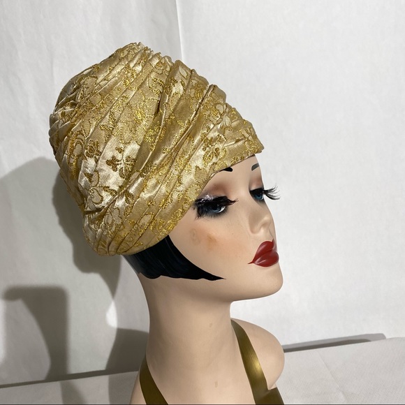 Vintage Tailored Woman Fifth Ave, 40’s Tilt Hat - Picture 6 of 11